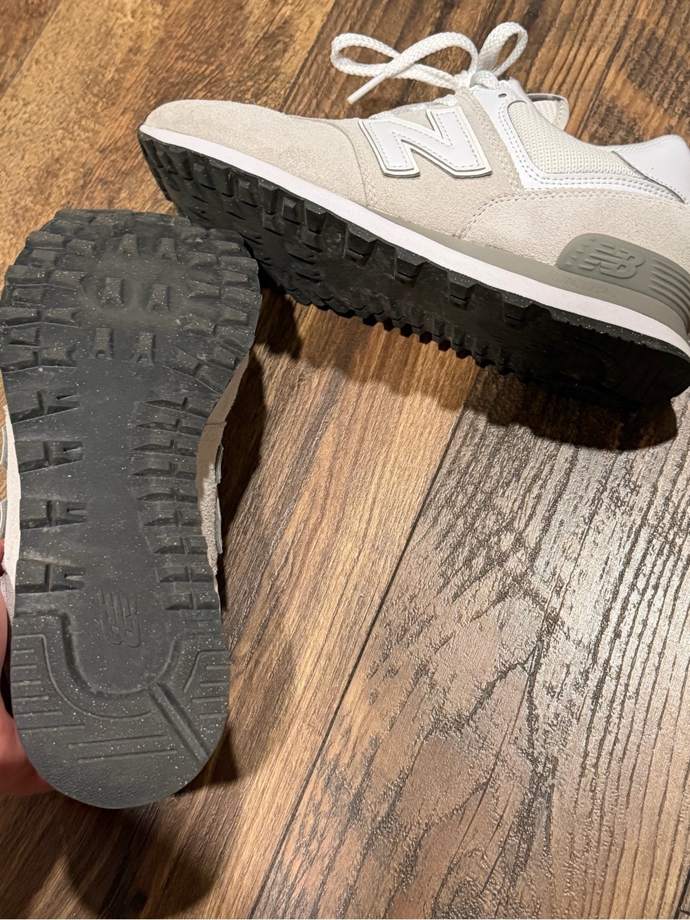 New Balance Women Grey/Beige Suede Mix Sneaker - Picture 4 of 4